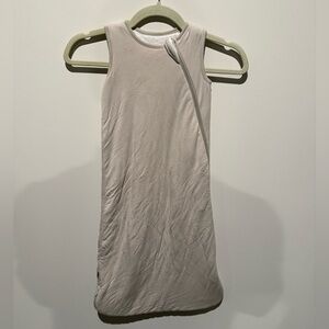 Kyte BABY Sleeveless Sleep Sack. Medium. 1.0 tog. Non smoking.